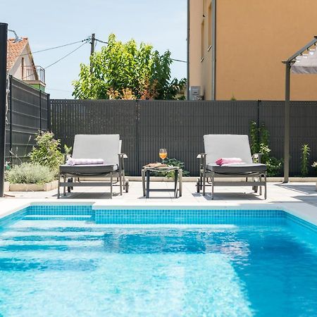 Apartamento New, Private Heated Swimming Pool, Free Parking, Trogir Centar Exterior foto